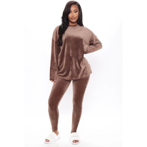 Fashion Nova Other - Fashion Nova Velvet Legging Set in Mocha Size Medium